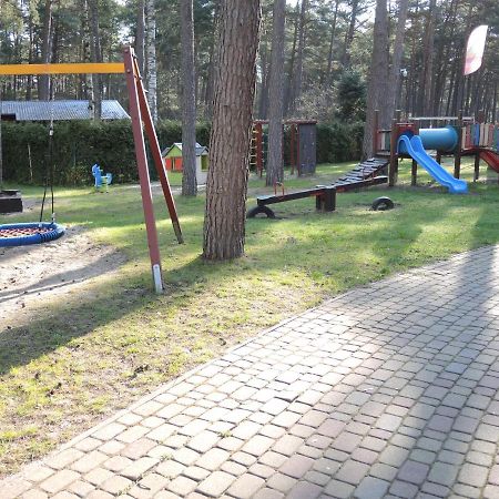 Apartament 15 Z Ogrodkiem - Pogorzelica ポゴジェリツァ エクステリア 写真