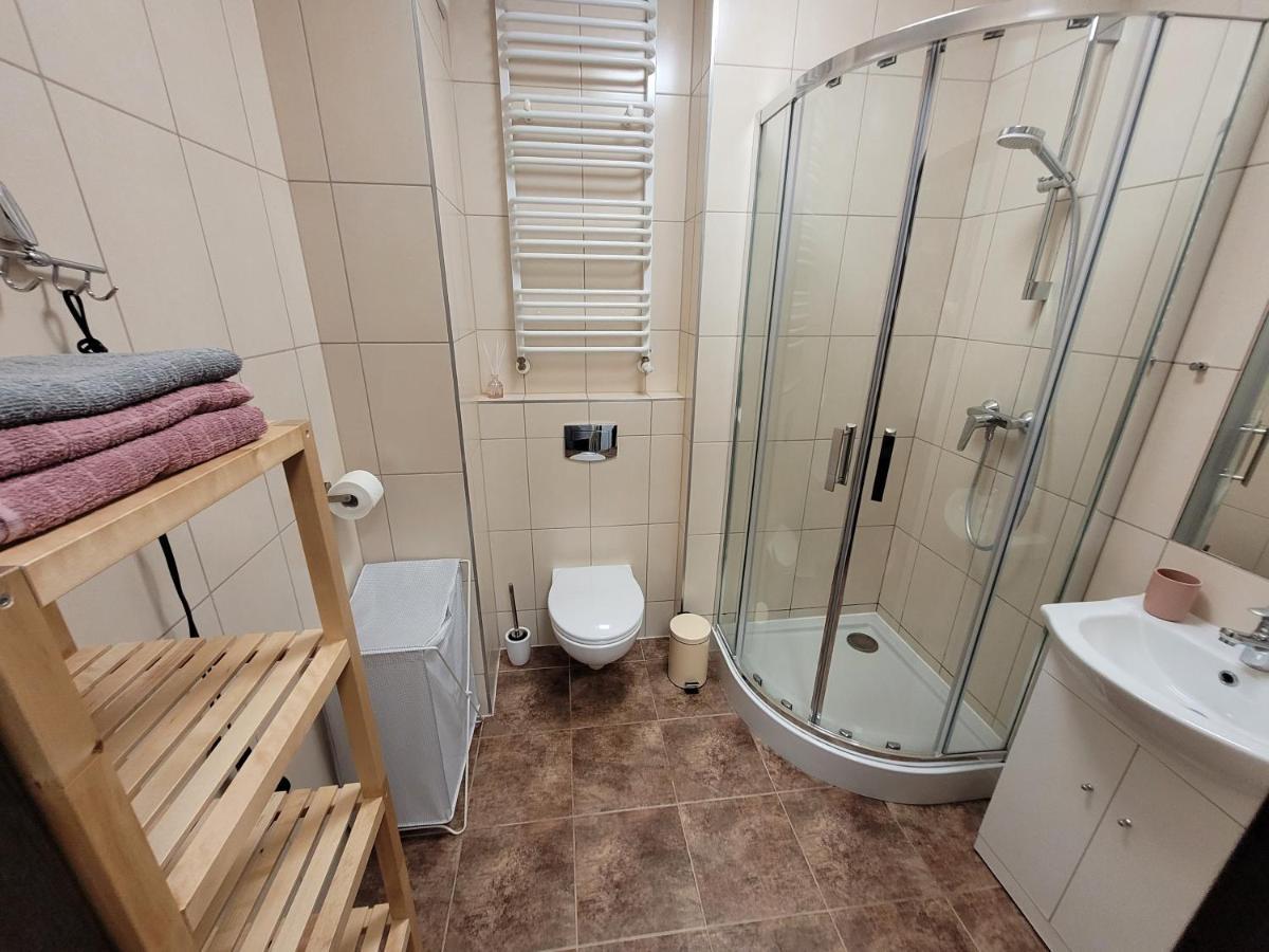 Apartament 15 Z Ogrodkiem - Pogorzelica ポゴジェリツァ エクステリア 写真